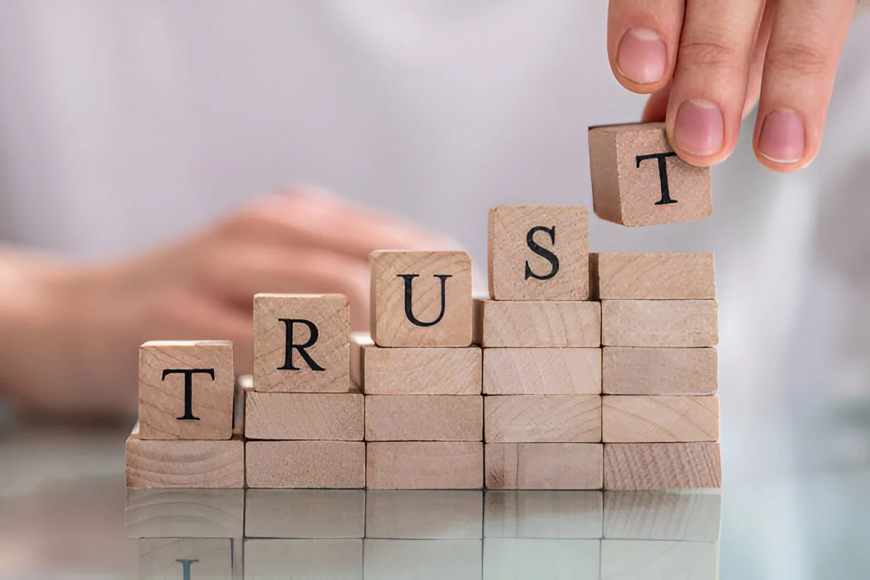 You are currently viewing How to build trust with employees