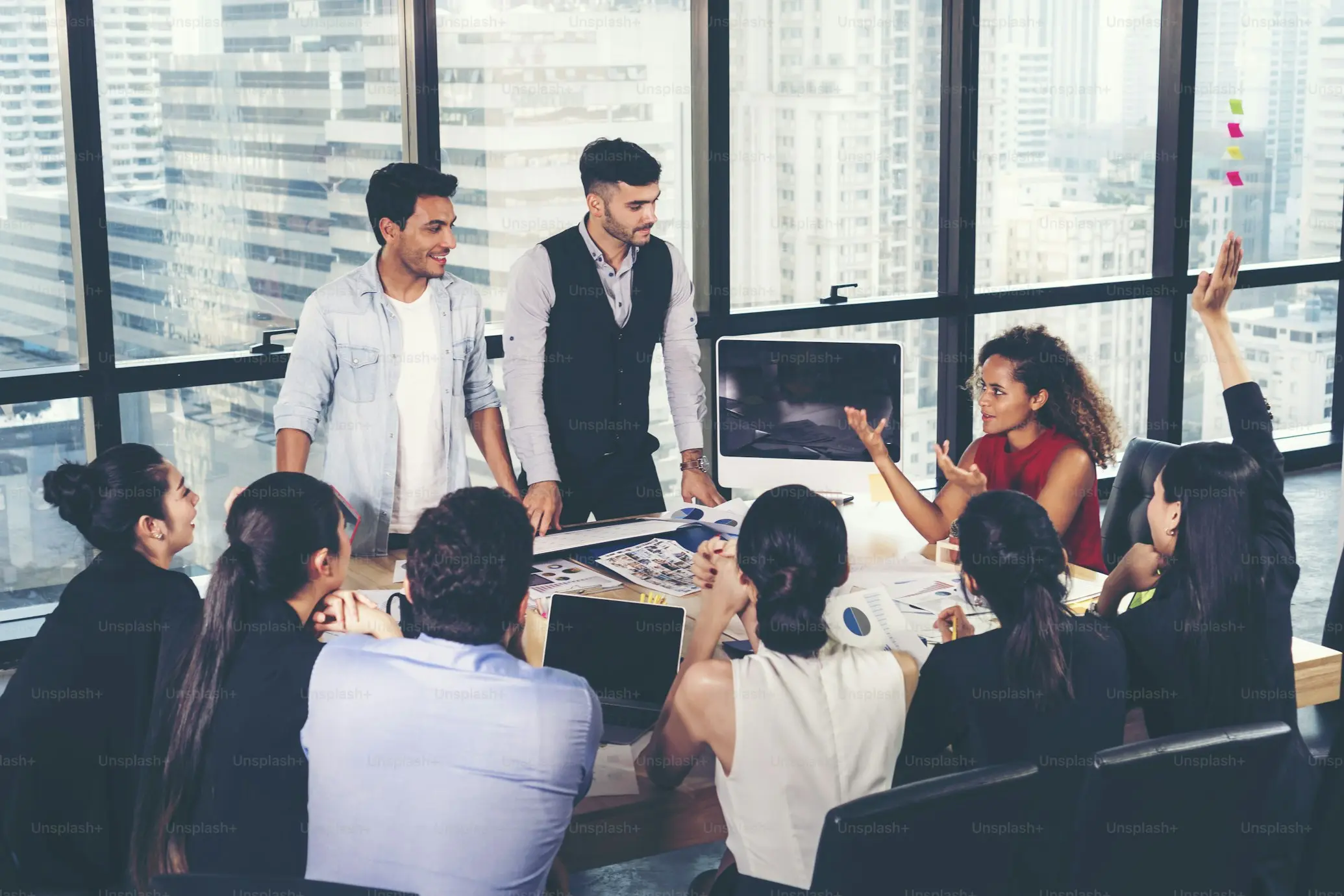 You are currently viewing 8 Tips to Build a Successful Team