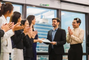 Read more about the article 15 Thoughtful Employee Appreciation Gifts to Boost Morale